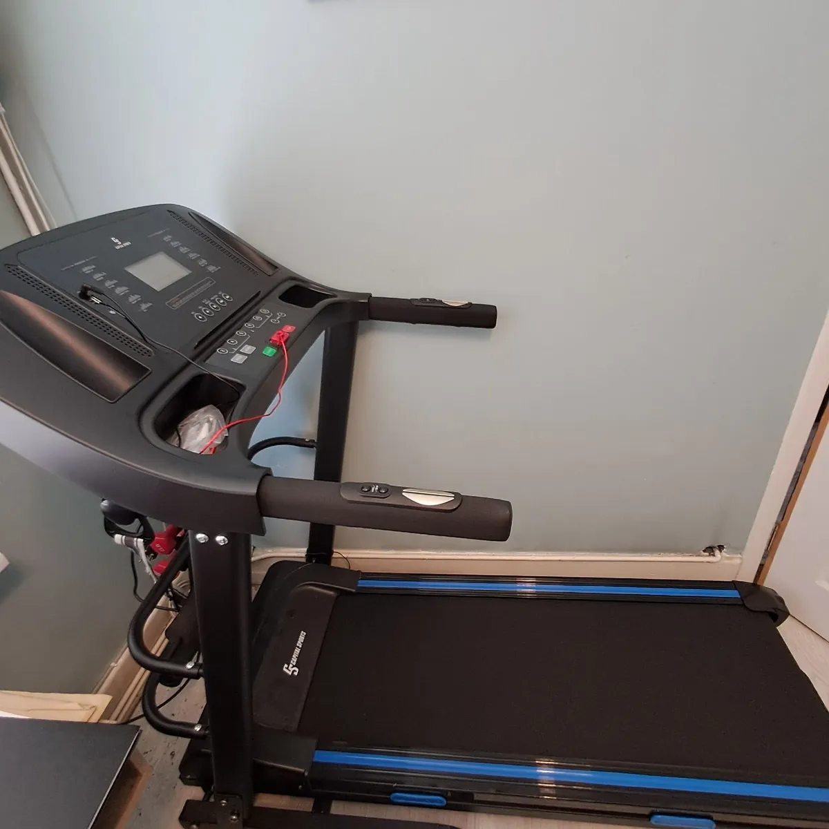 Treadmill - Image 3