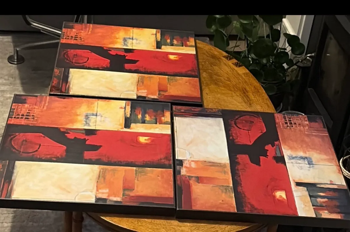 Set of 3 AustroGraphics "Solid Art"Textured 🌆 - Image 1