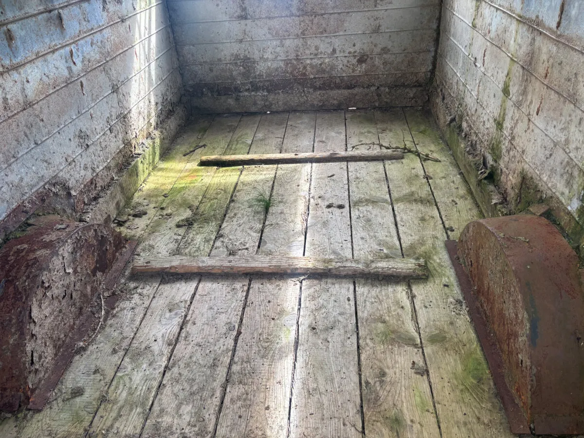 12X6 Tractor livestock Trailer - Image 4