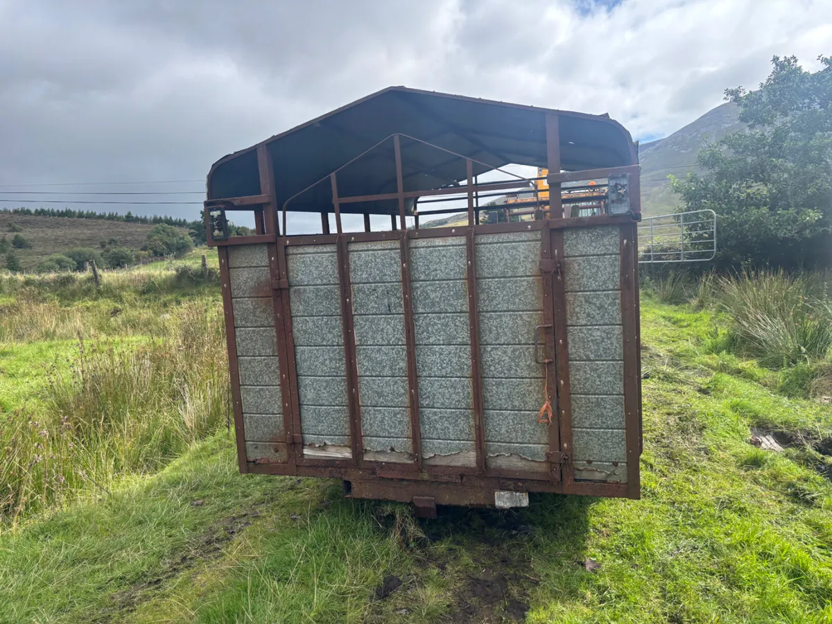 12X6 Tractor livestock Trailer - Image 3
