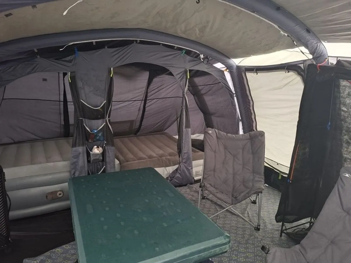 Kampa Croyde 6 Air Pro complete set up - Image 4