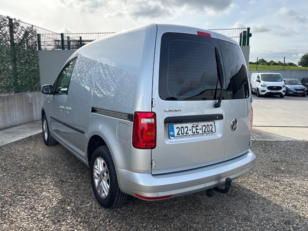 Volkswagen Caddy C20 HIGHLINE TDI - Image 4