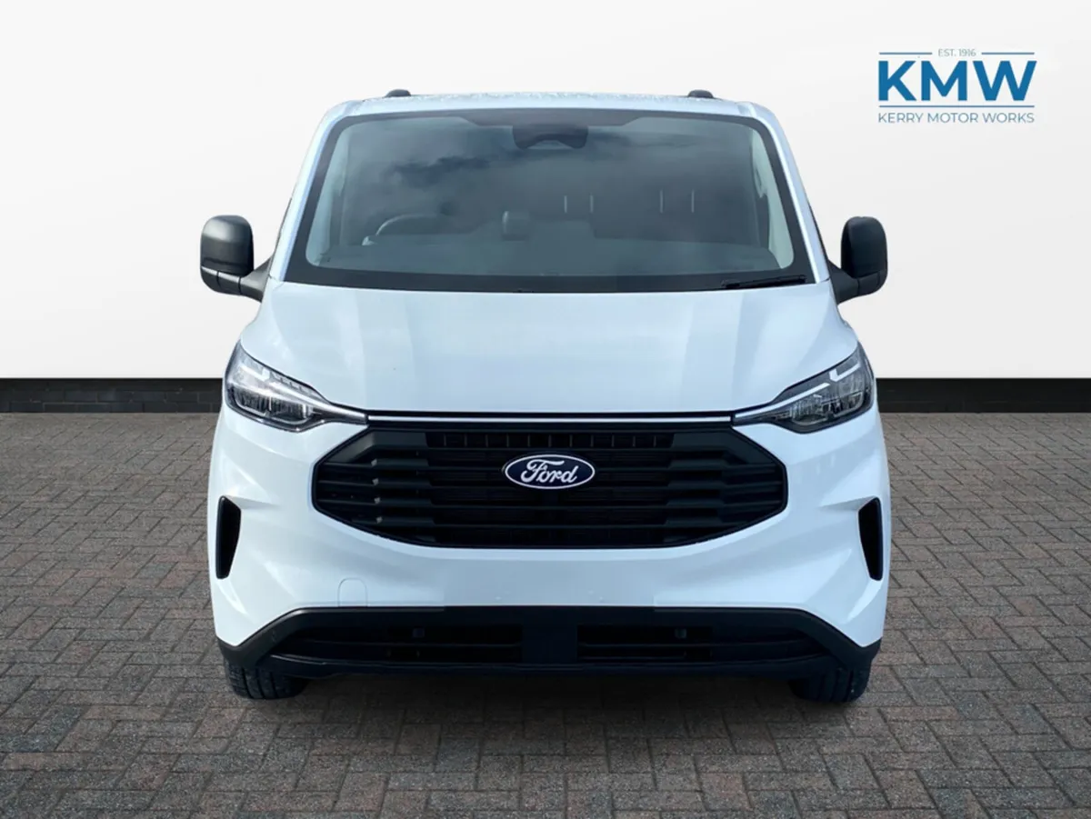 Ford Transit Custom 2.0 TDCI LWB Trend..Tow Bar/ F - Image 4