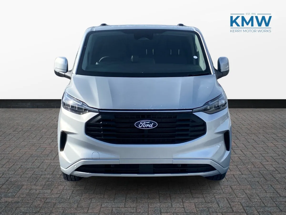 Ford Transit Custom Limited FWD - Image 2