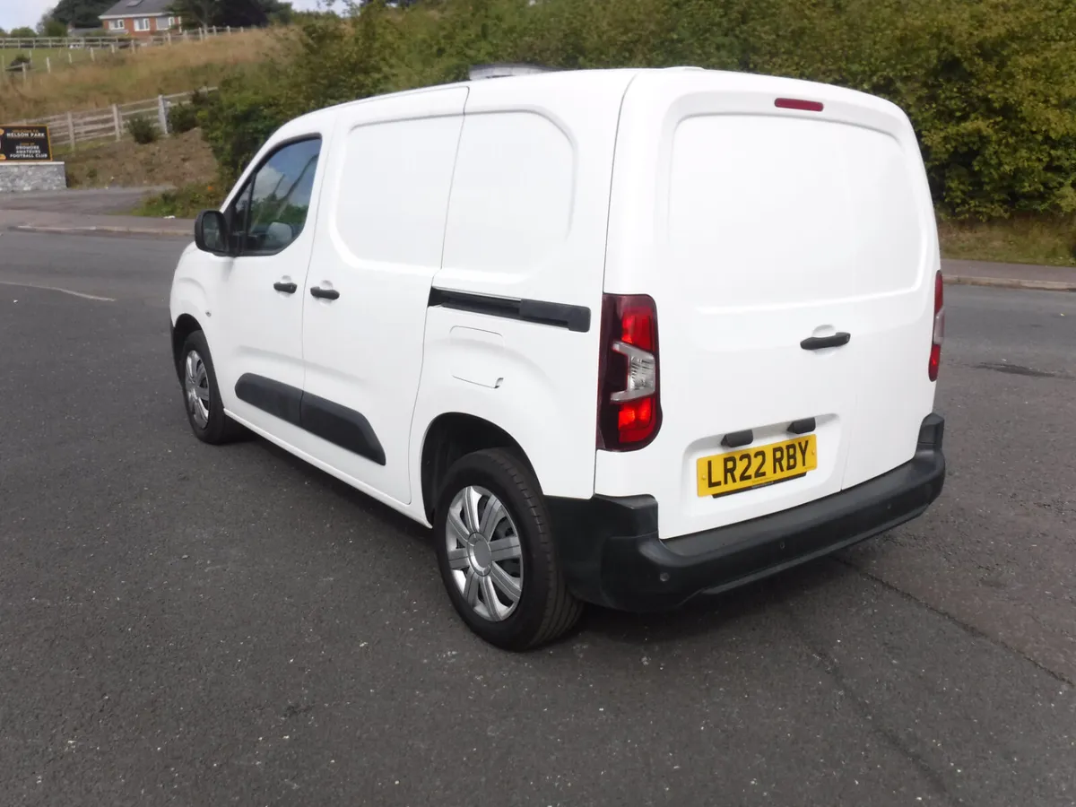 Peugeot Partner panel van, 49314 miles, 2022 - Image 4
