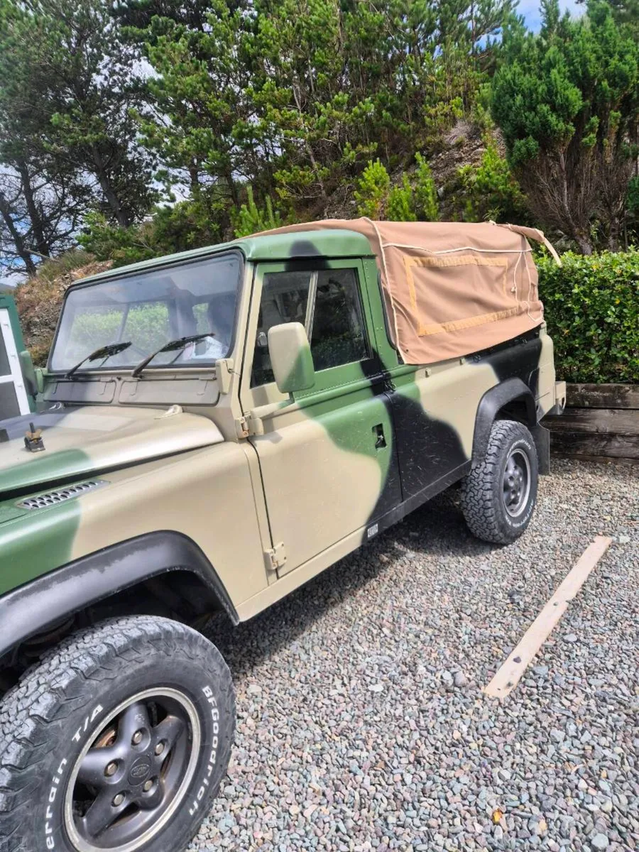 Land rover Petentie ex Australian army - Image 2