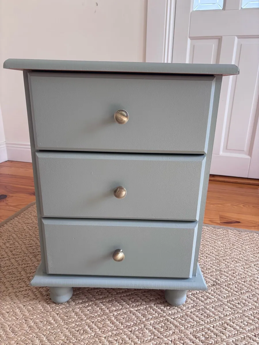 Bed side locker - Image 1
