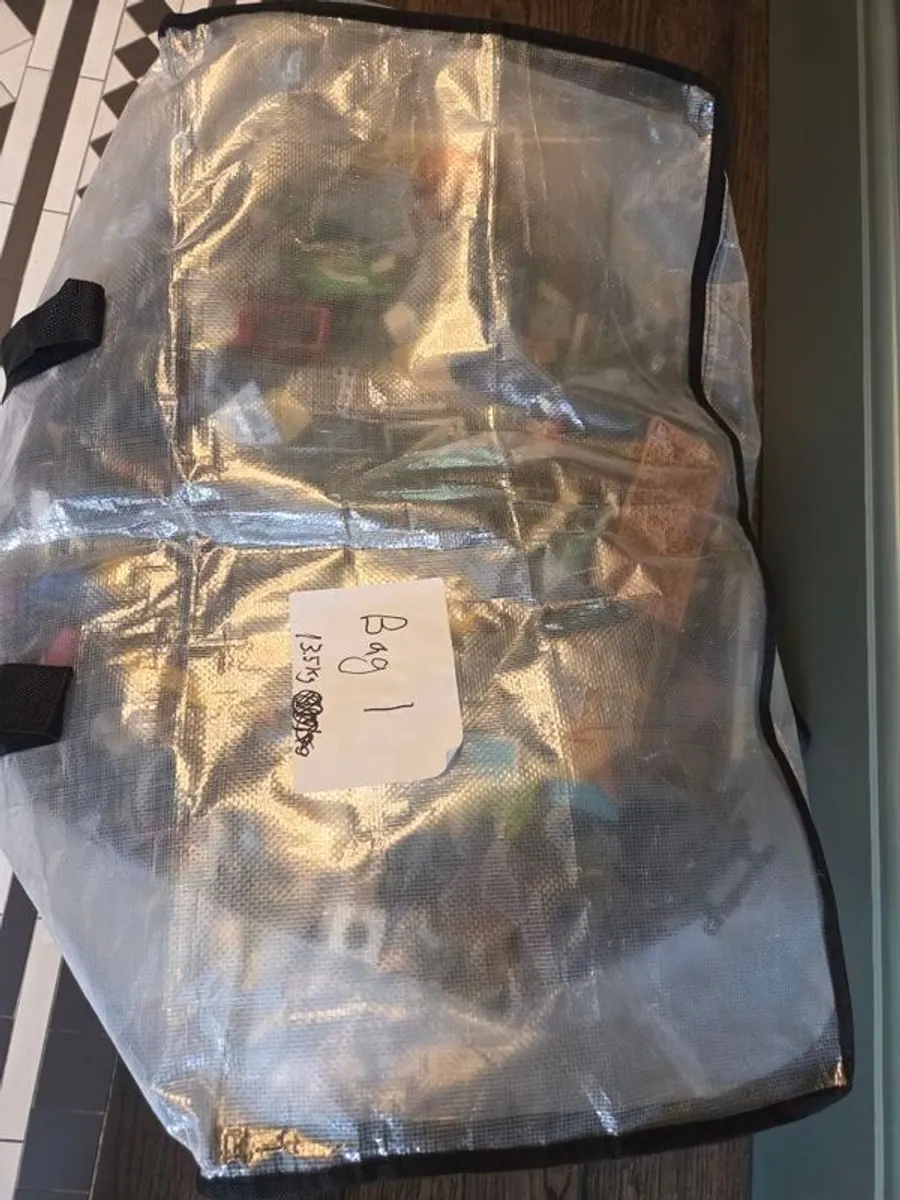 loose lego mixed 13.5kgs - Image 1