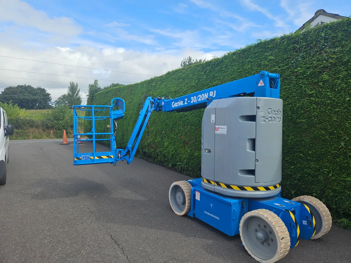 Genie  Z30-20n RJ Electric Boom Lift - Image 3