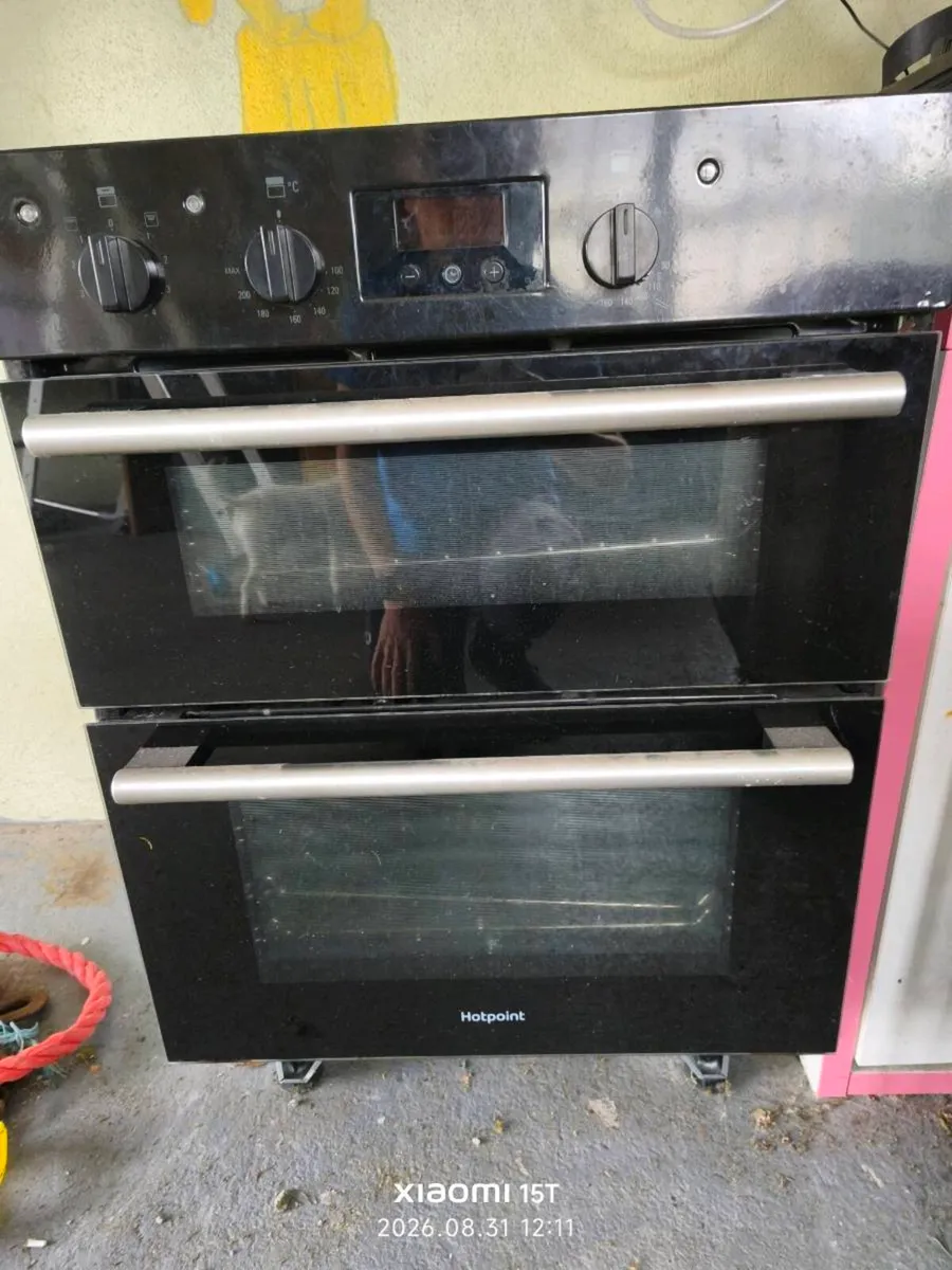 Hotpoint oven