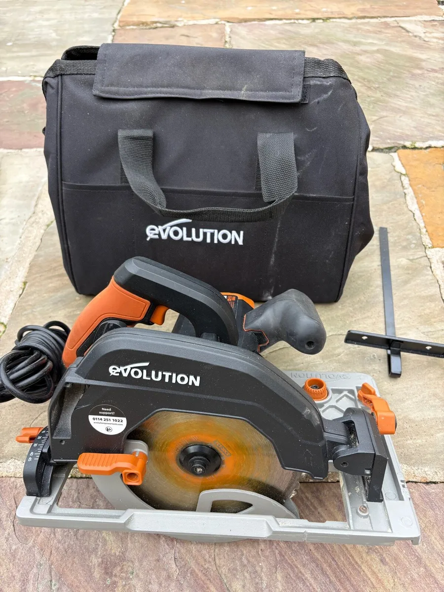 Circular Saw - Image 1