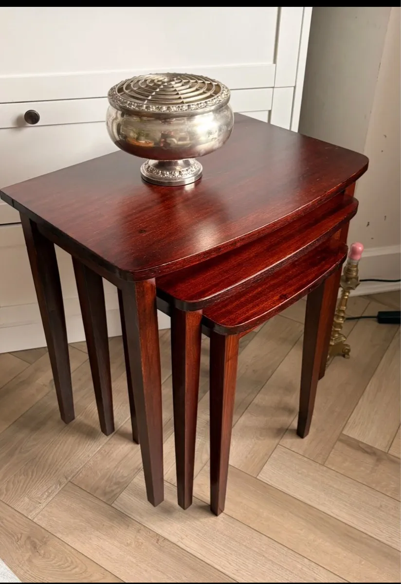 Vintage Mid-Century Nest of 3 Tables - Image 1
