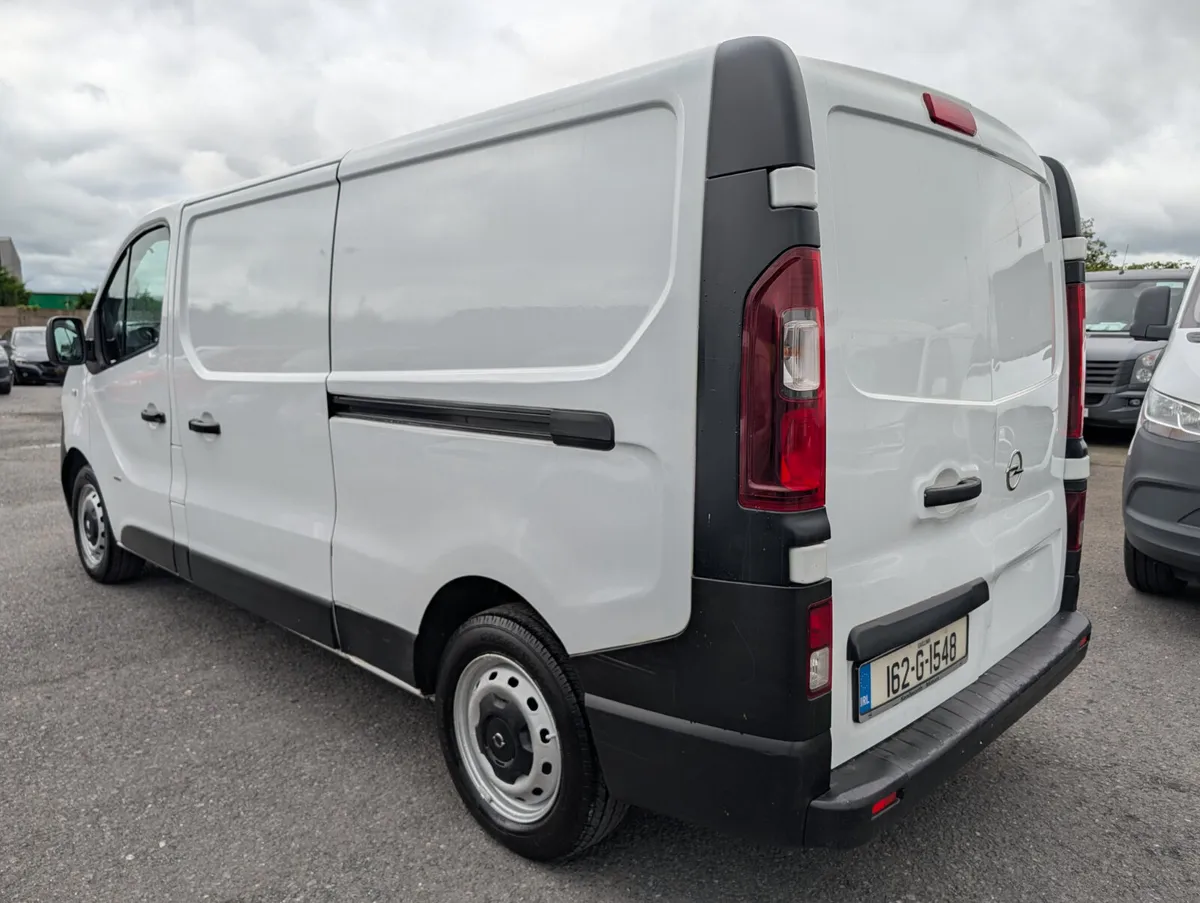 Opel Vivaro LWB 07/2027 cvrt - Image 3