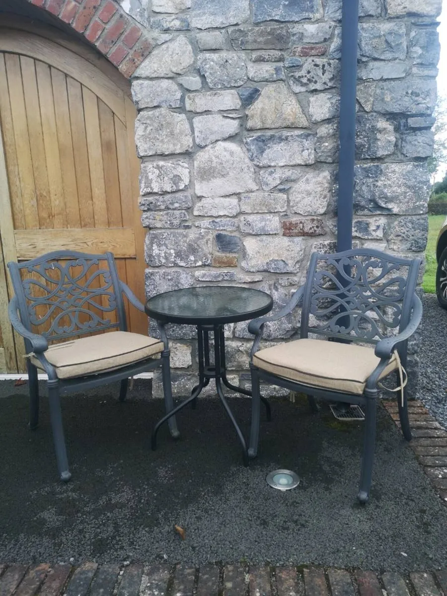 Bistro Set