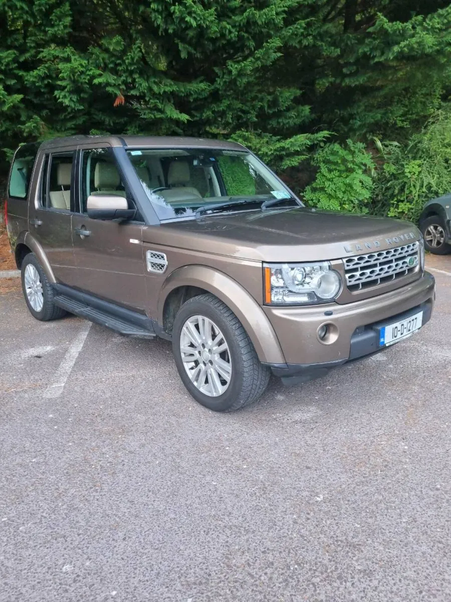 Landrover discovery  4 3.0 TDV6  HSE - Image 1