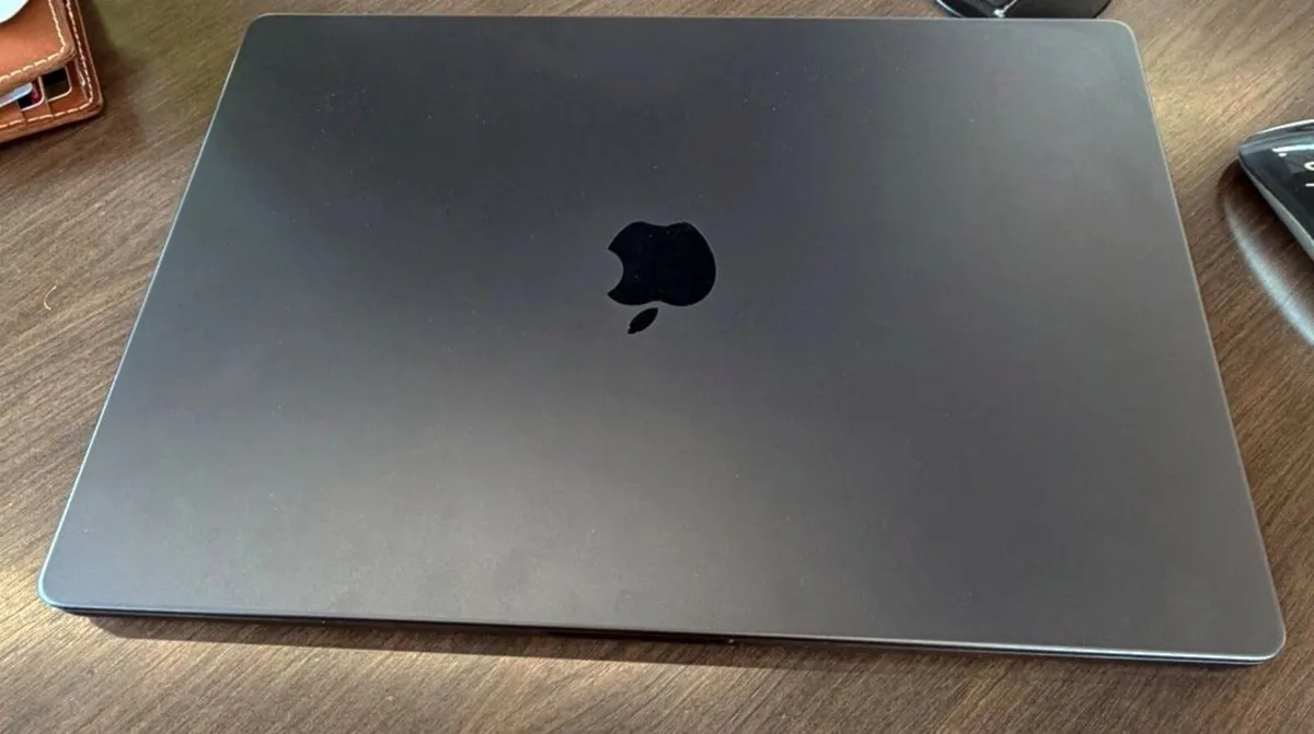MacBook Pro 16-inch M3 Pro 36GB RAM - 1TB SSD - Image 1
