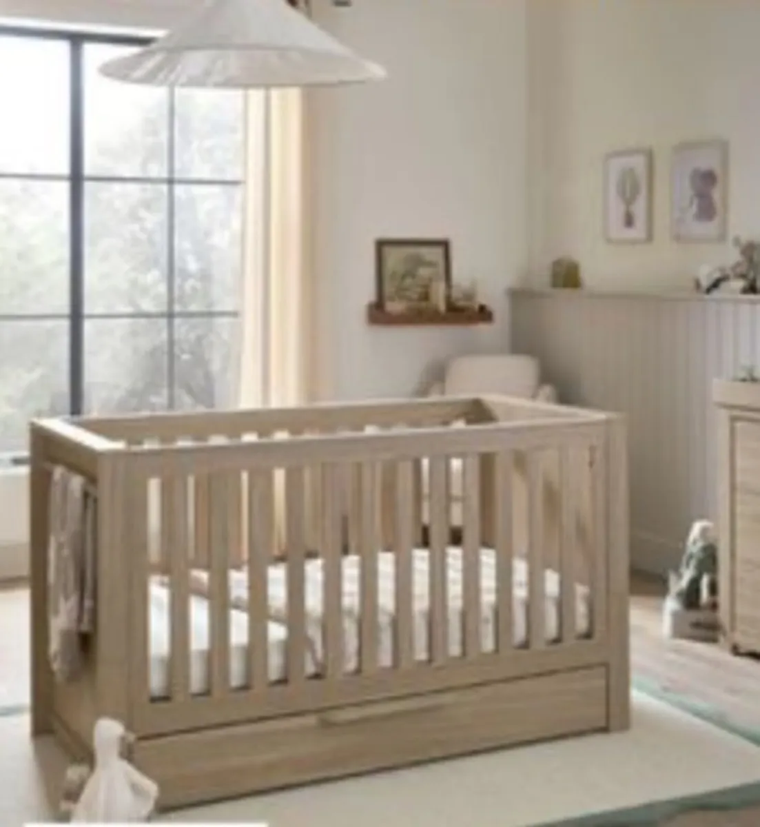 Mamas & Papas Cot Bed – converts to 3 ways - Image 1