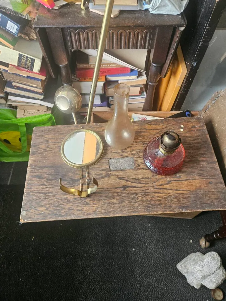 Vintage Oil Lamp - Image 1