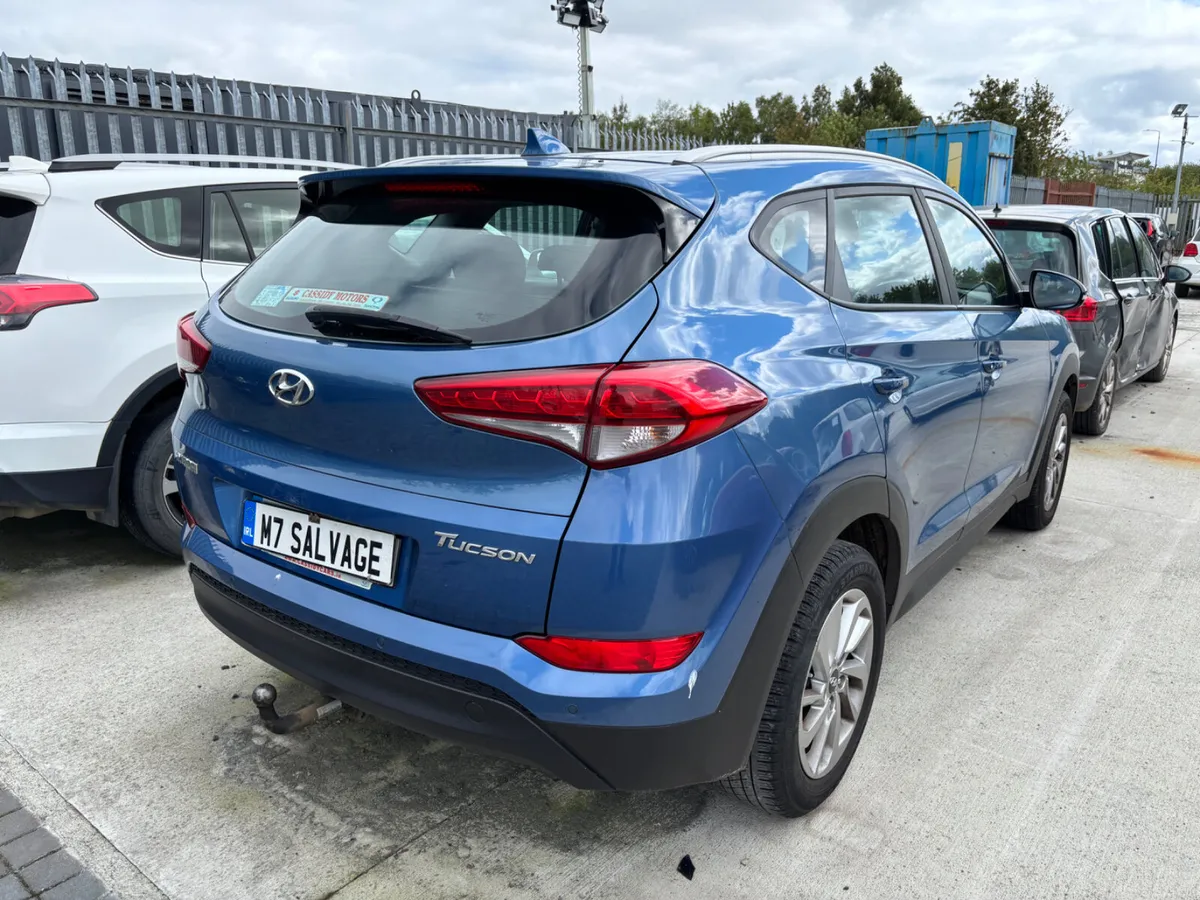 16 Tucson 1.7 Diesel 127k NCT 7/27 miles Drives - Image 3