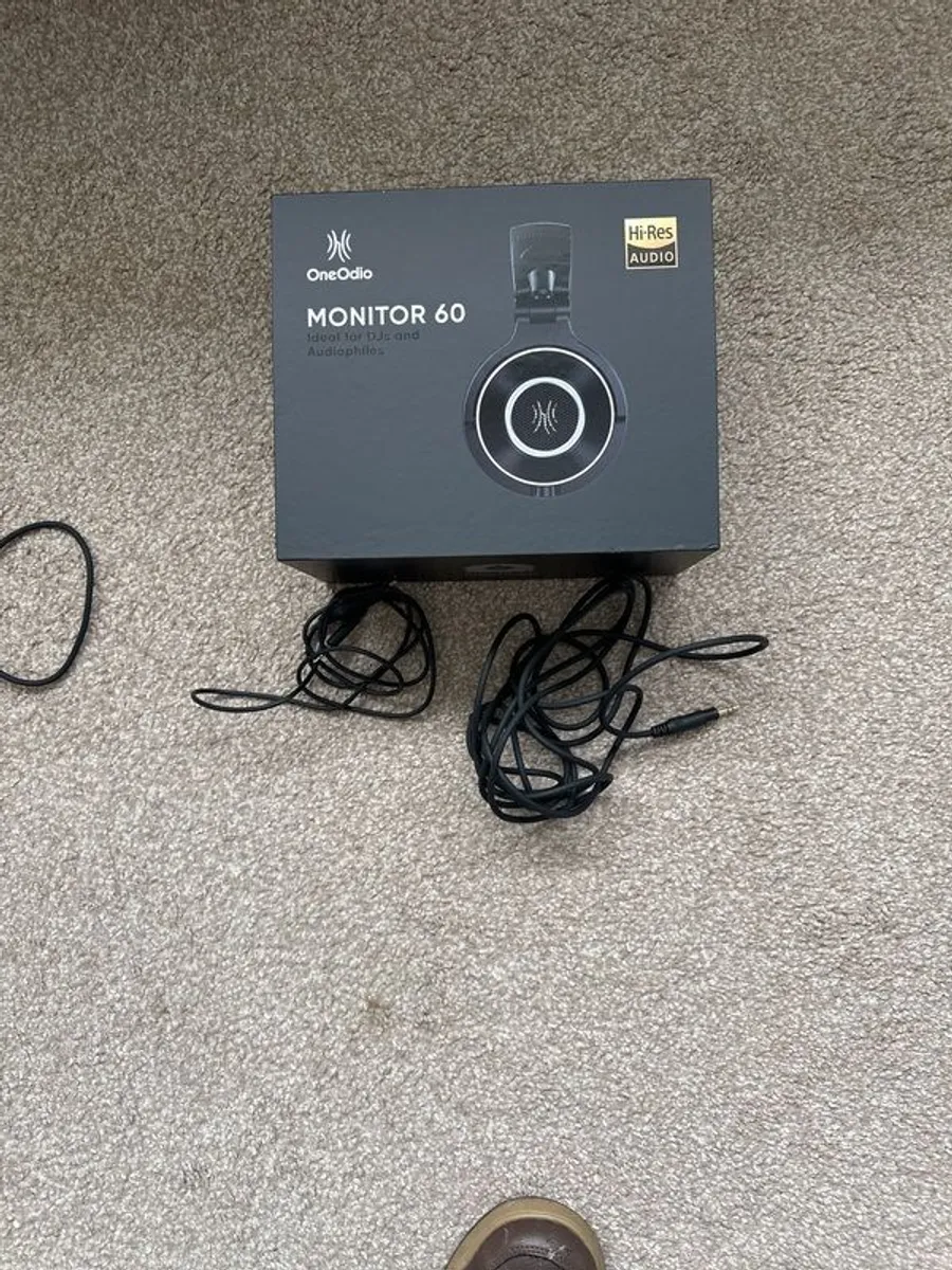 Headphones - Image 2