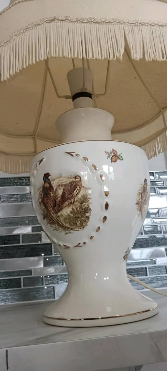 Vintage pheasant lamp - Image 2