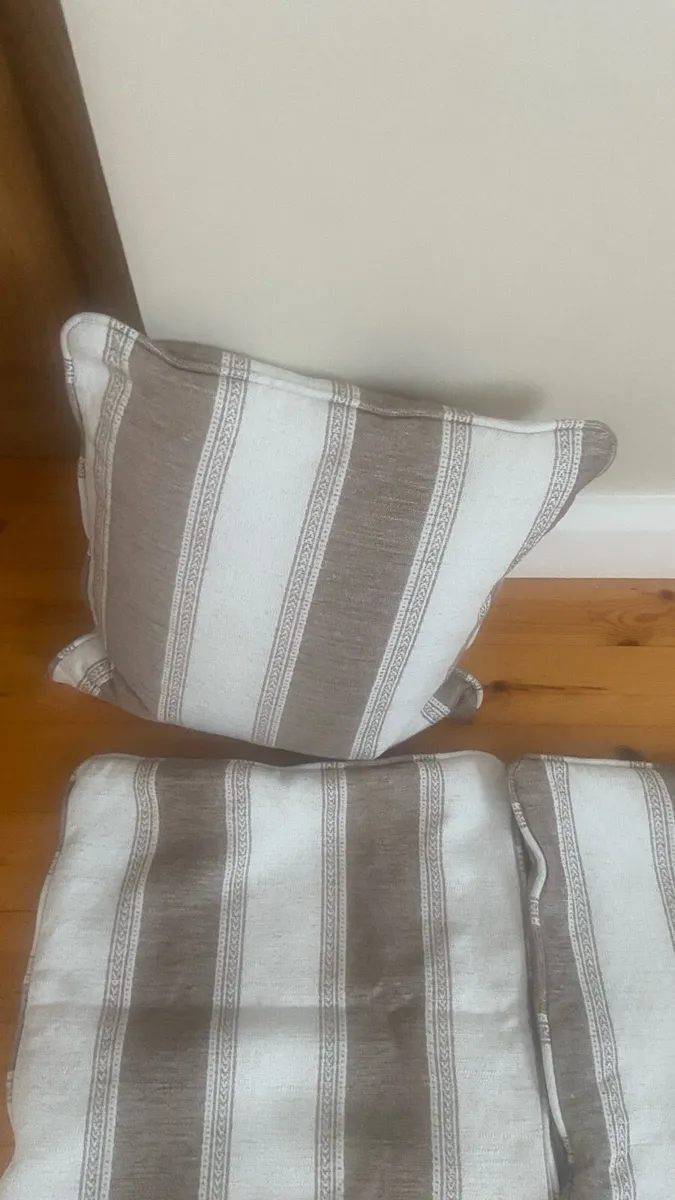 Cushions - Image 2