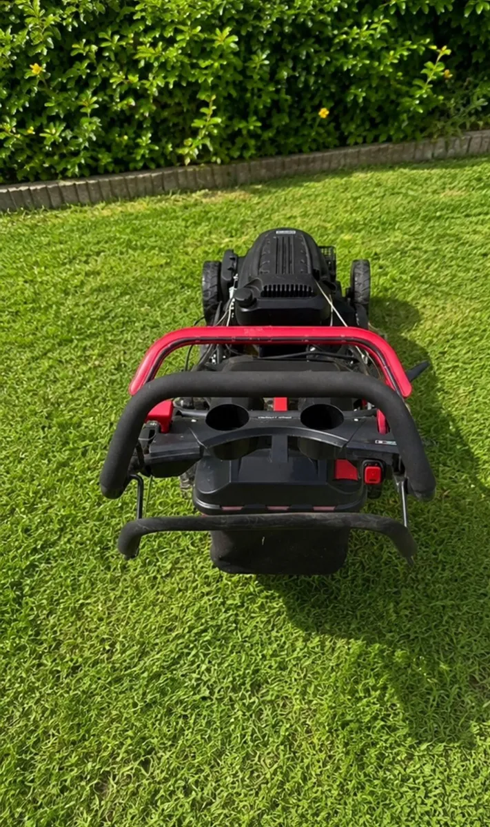 Hyundai lawnmower - Image 2