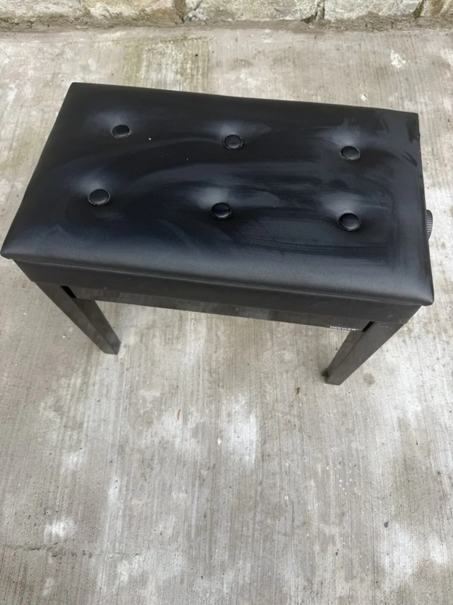 Piano/Keyboard Stool - Image 1