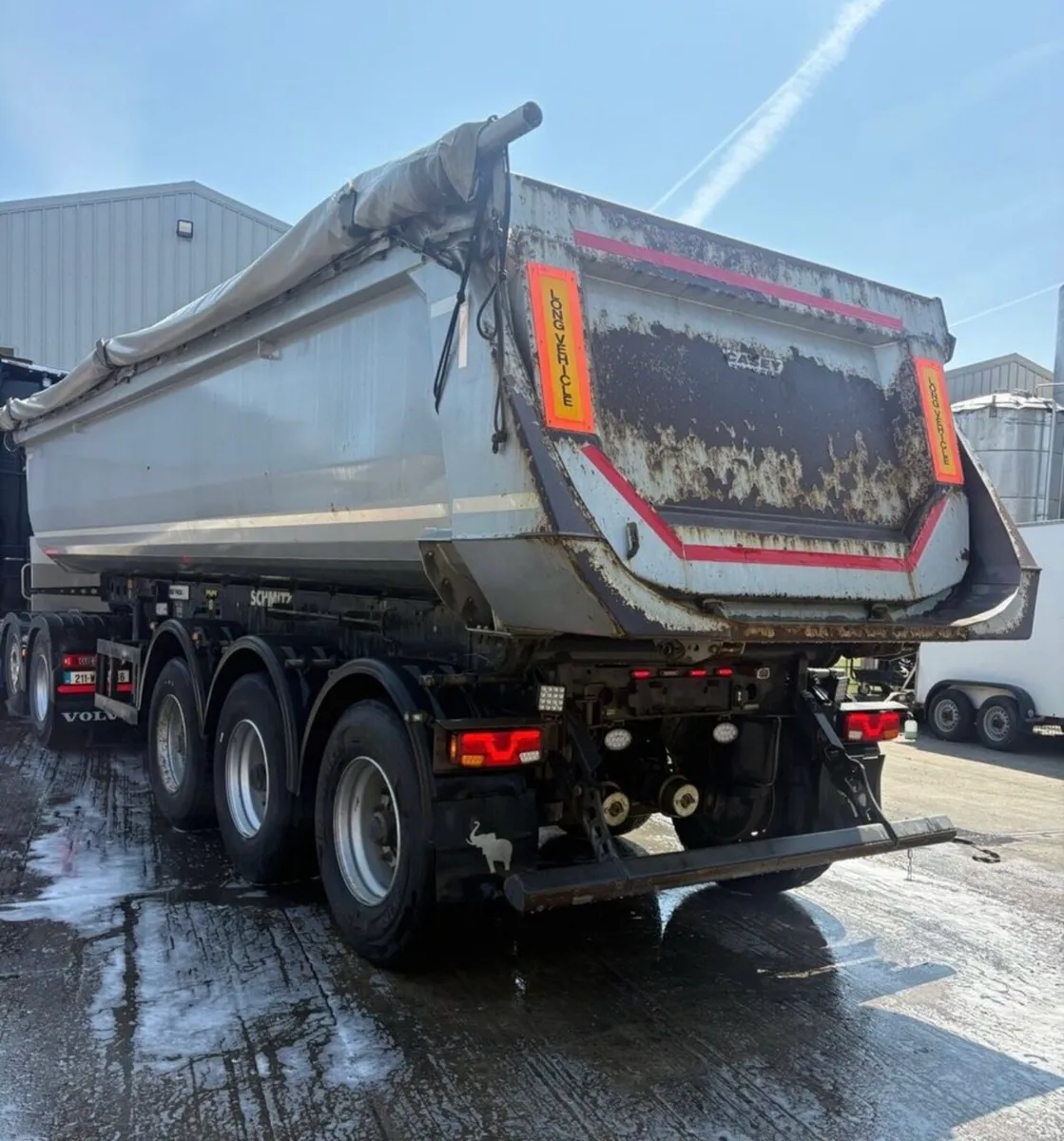 Schmitz Tipping Trailer - Image 3