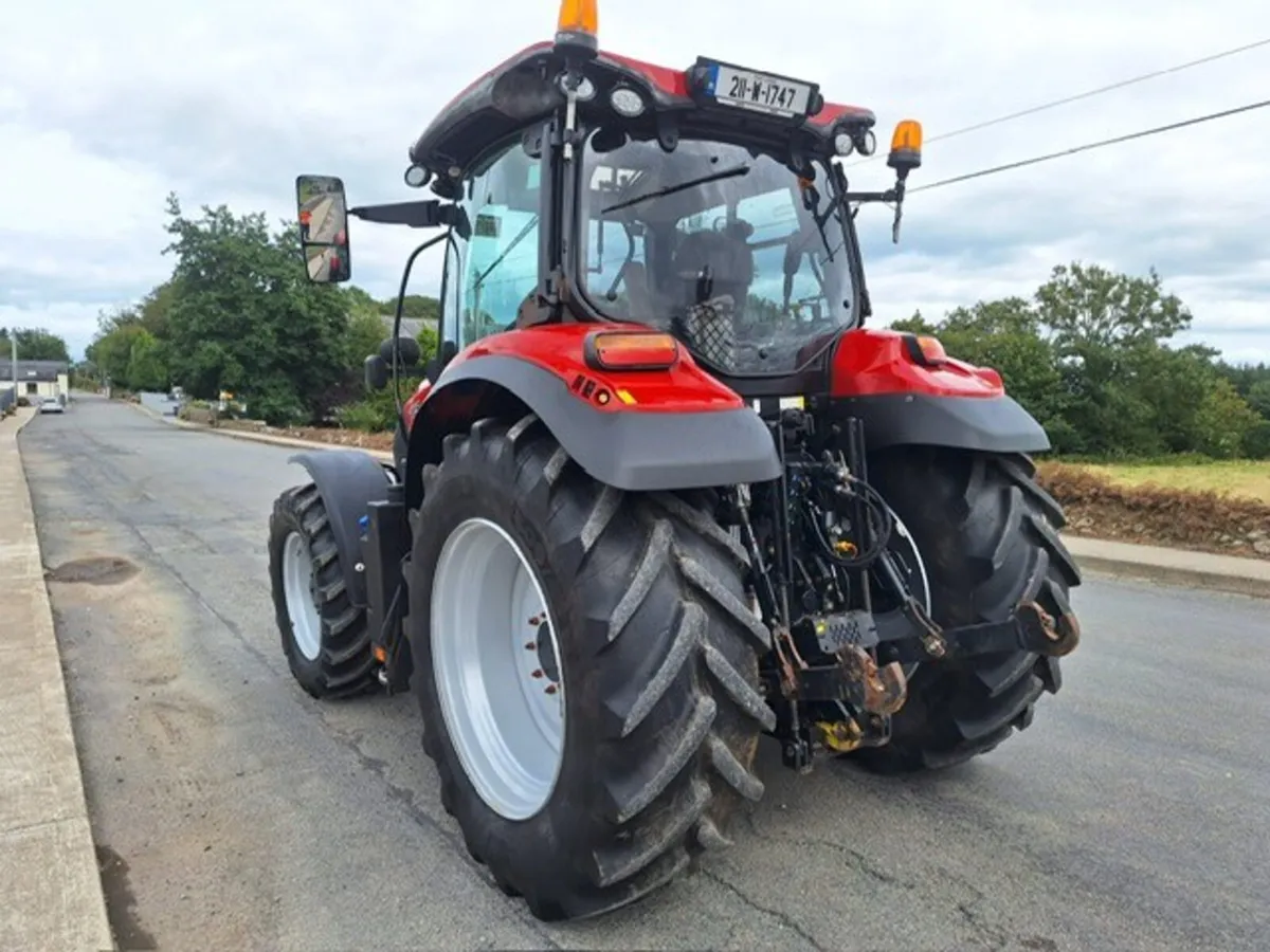 211 Case IH Maxxum 125 - Cab Sus - 2700 Hrs - Image 4