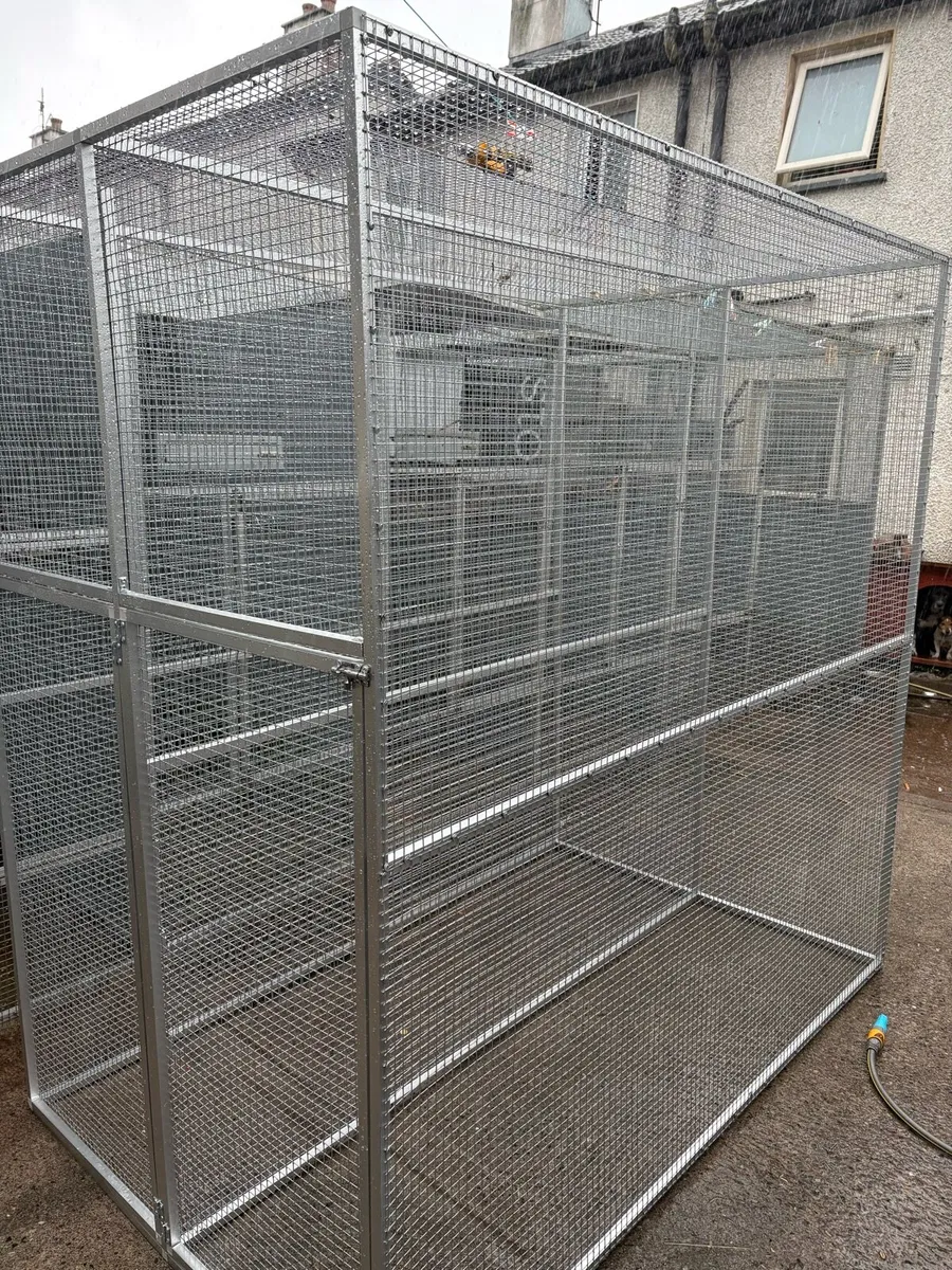Brand new Double sided aluminium aviary - Image 3