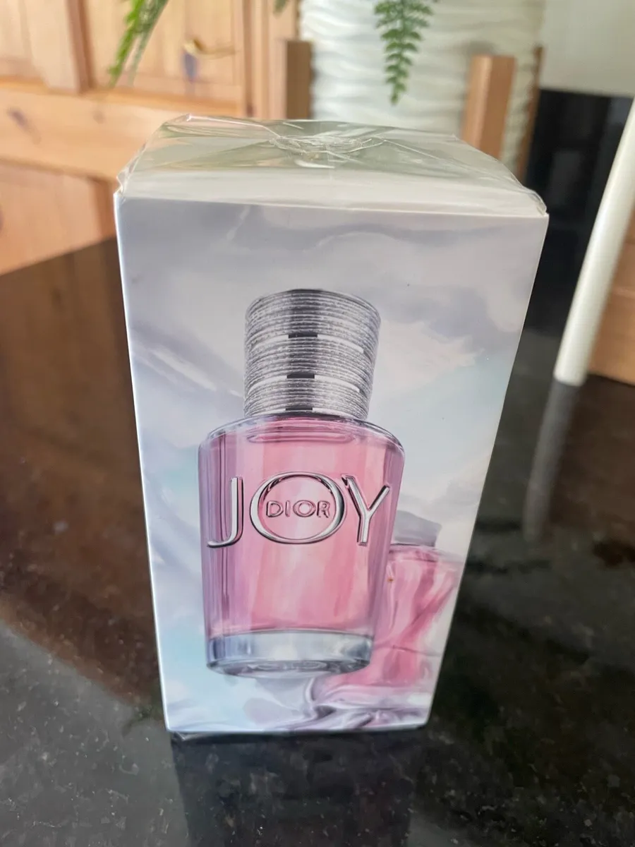 Perfume - Image 2