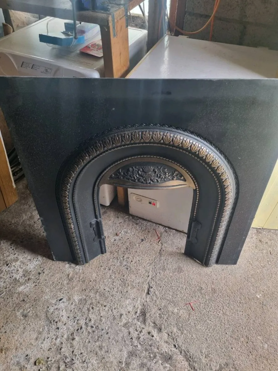 Fire place - Image 2