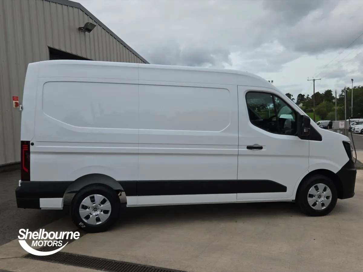 Renault Master MM35 Blue dCi 150 Advance Medium Ro - Image 3