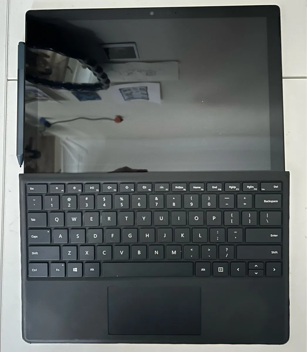 Surface Pro 7 INCLUDING Keyboard AND touch pen - Image 4