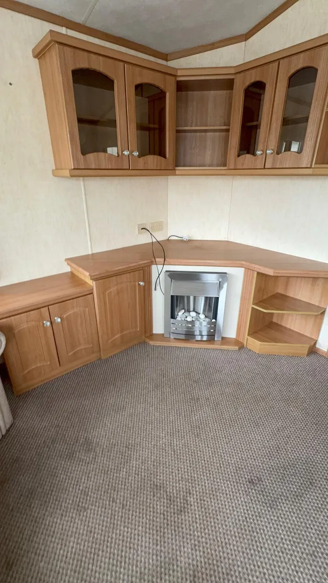 2006 Willerby Salisbury – 2 Bedroom Static Caravan - Image 3