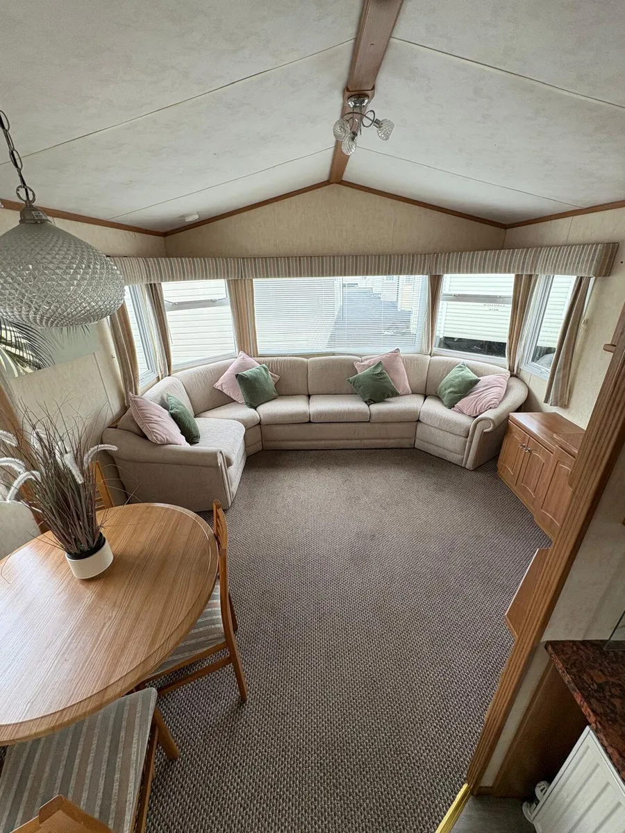 2006 Willerby Salisbury – 2 Bedroom Static Caravan - Image 2