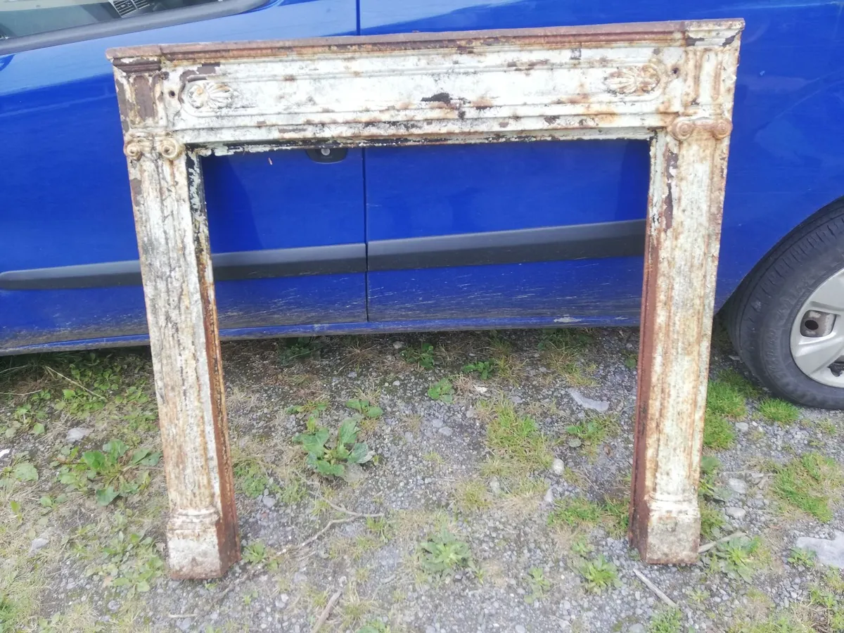 Cast iron fireplace - Image 1