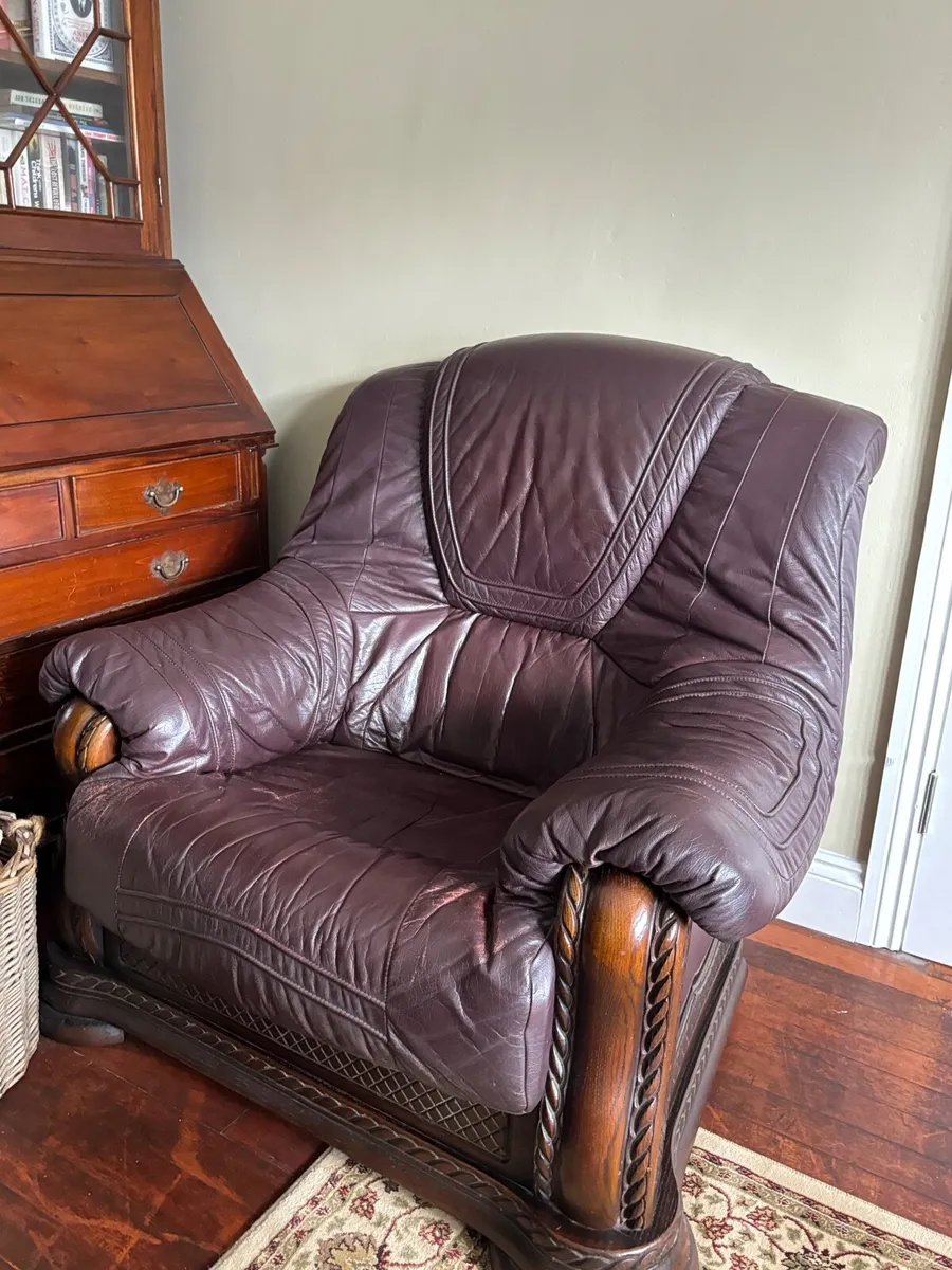 Living room sofa 3 piece set - Image 1