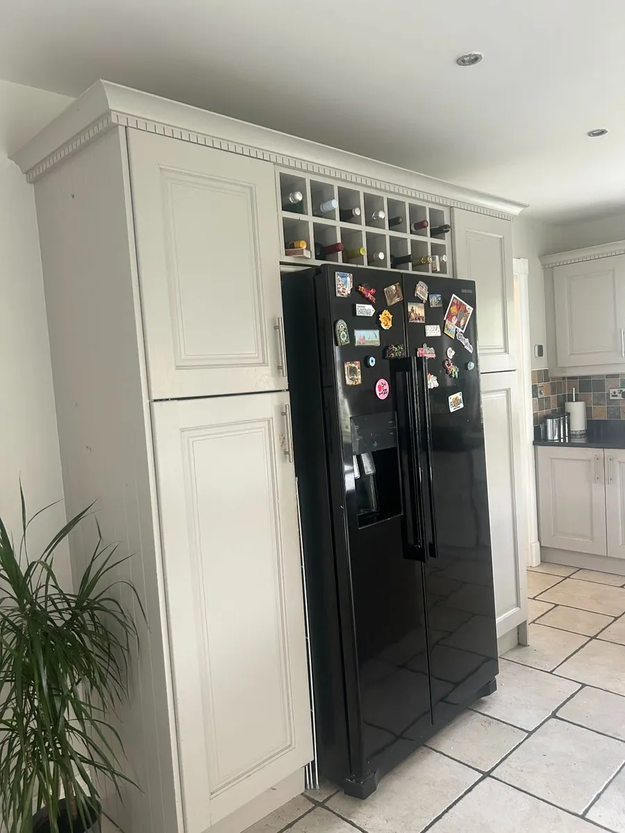 Kitchen Painted Solid Oak - Image 2