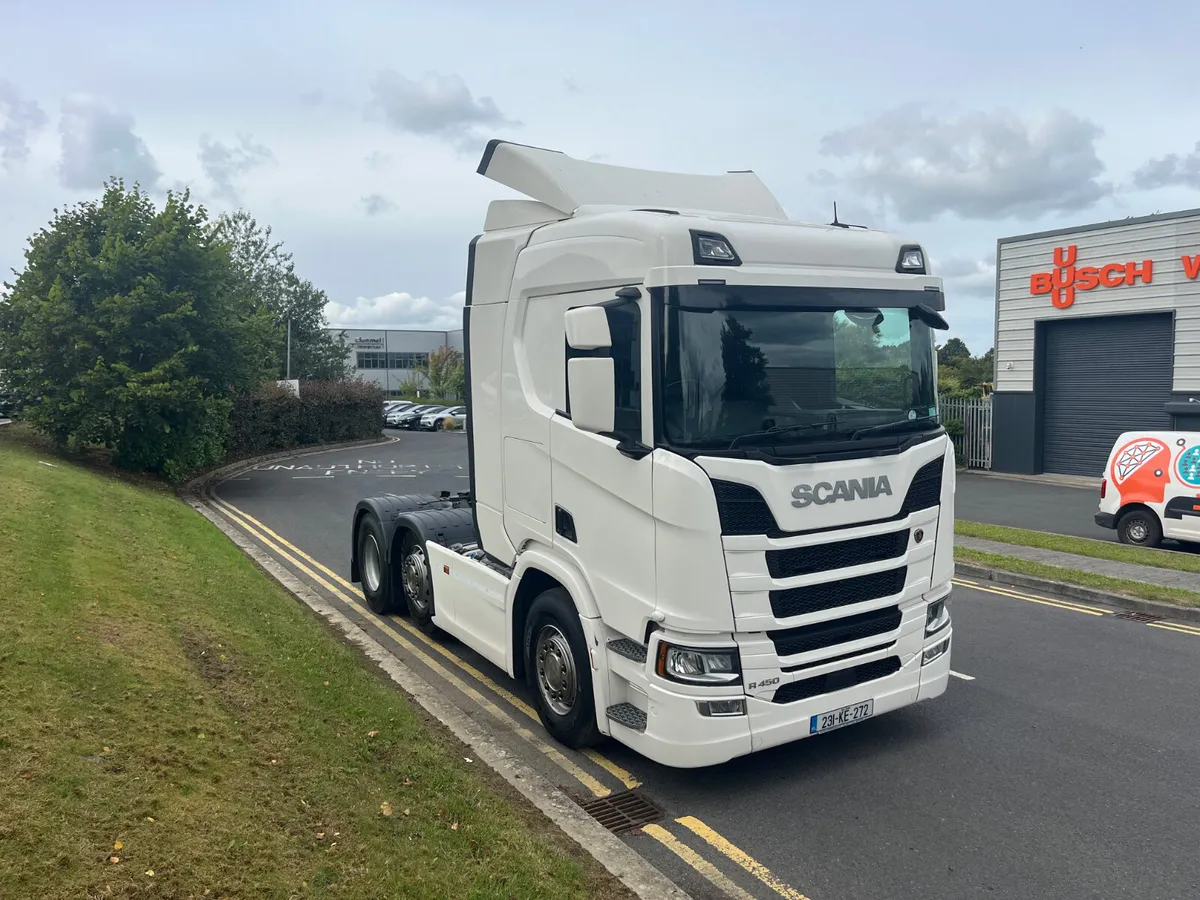 R450 6X2 Scania 2023 - Image 2