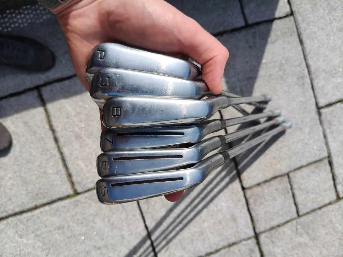TaylorMade p770s 5-PW - Image 2