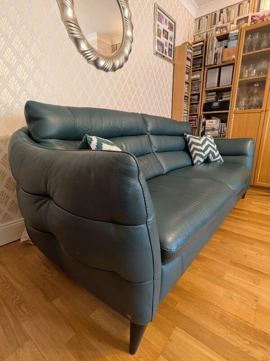 Green leather sofa plus cushions - Image 2