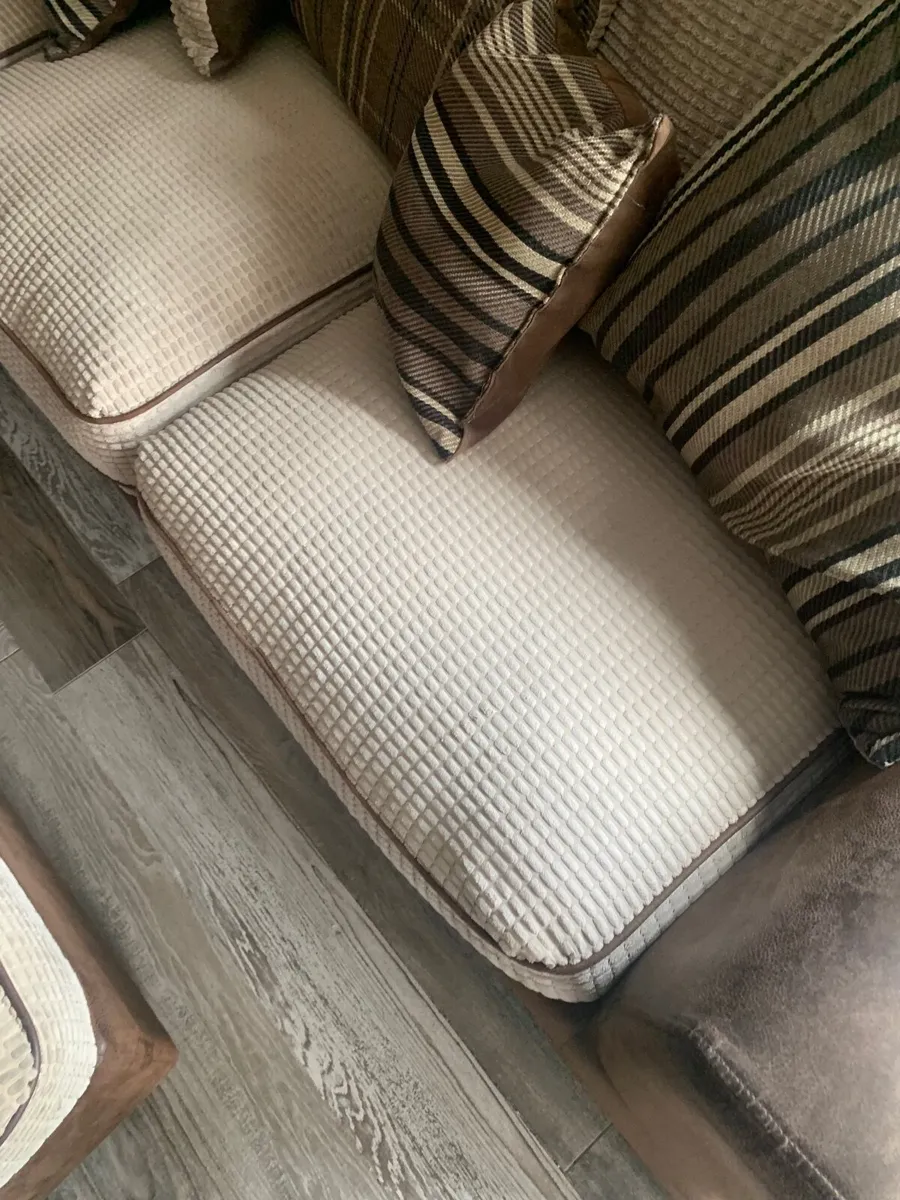 Sofa - Image 3