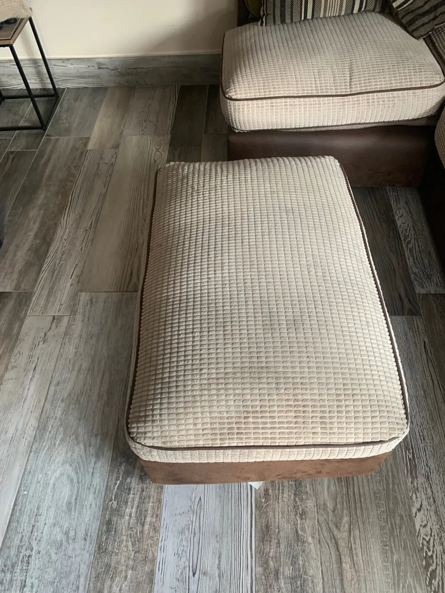 Sofa - Image 4