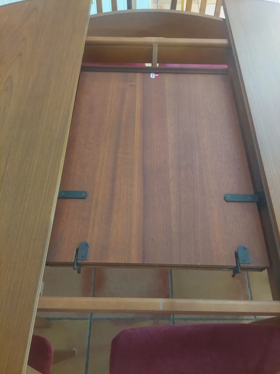 Mid Century G Plan Table and 6 Chairs - Image 4