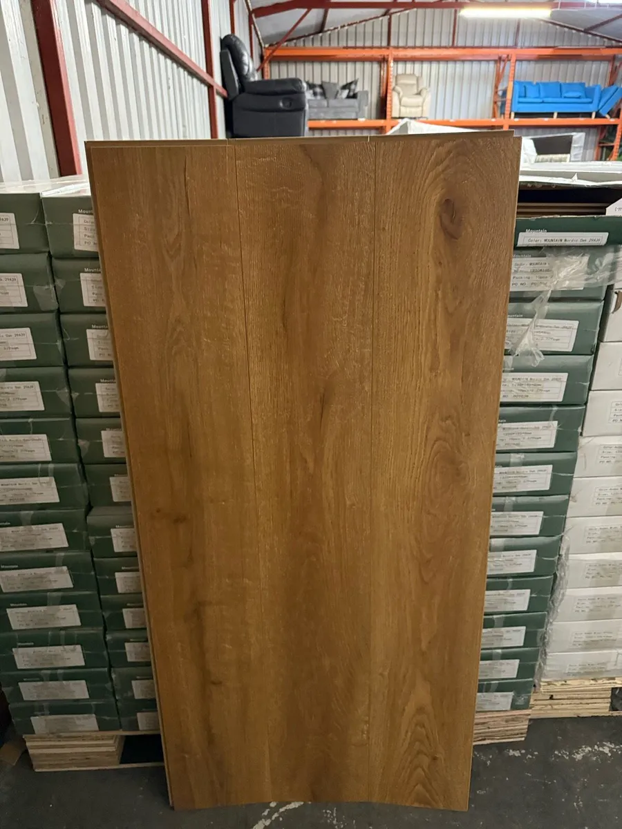 8mm laminated flooring - Image 4
