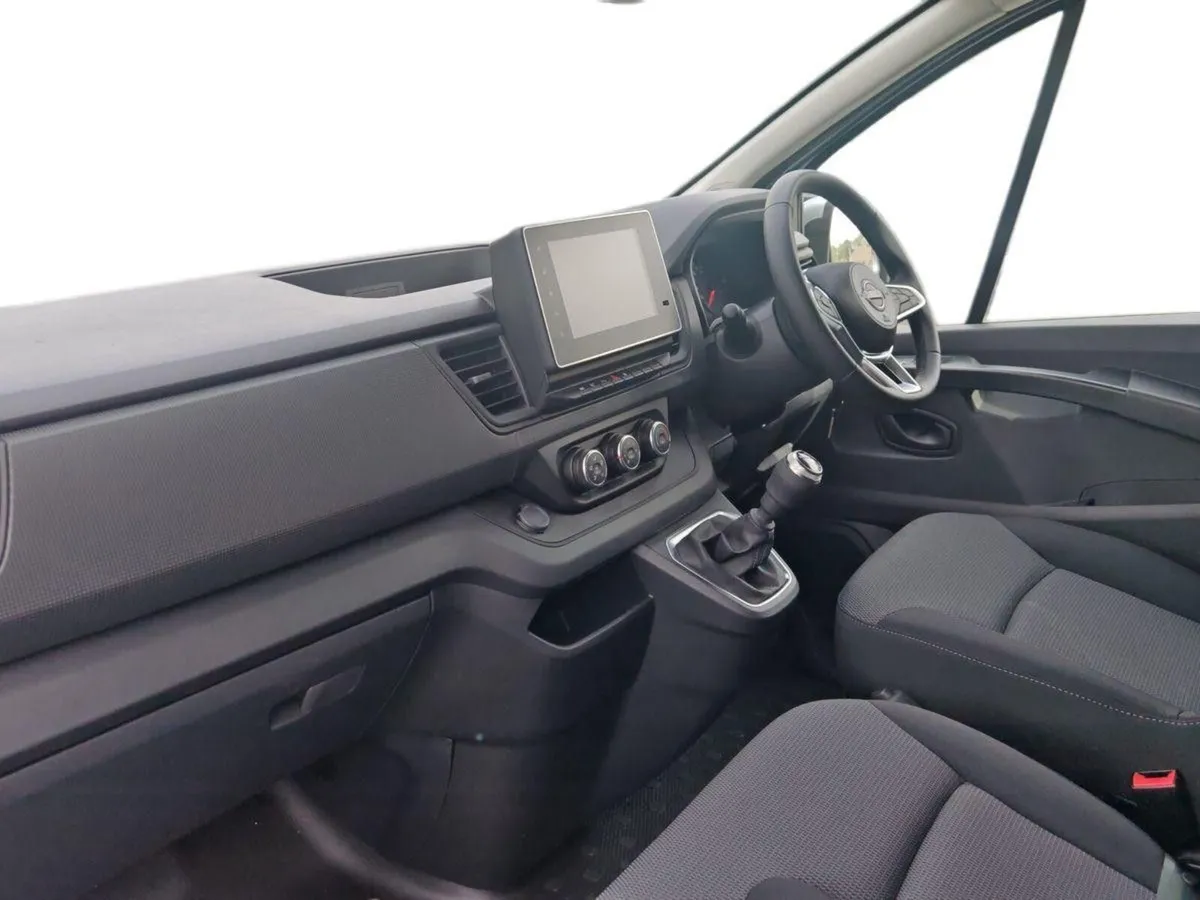 Nissan Primastar - Image 4