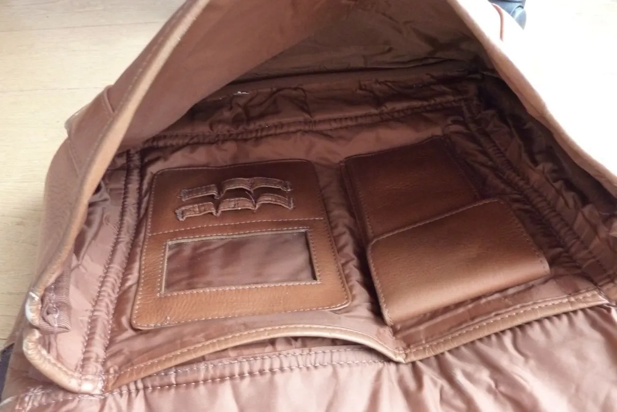 Vintage leather bag - Image 4