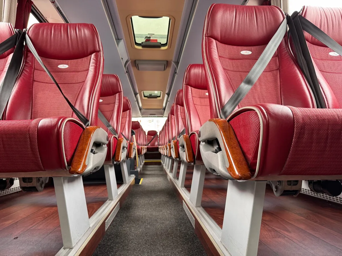 MAN Neoplan Tourliner - Image 4